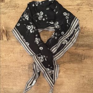 J JILL kerchief scarf